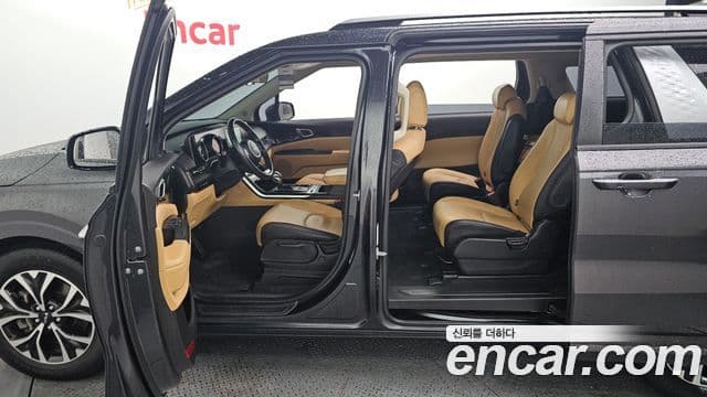 Kia Carnival 4세대 Prestige, 2022 10