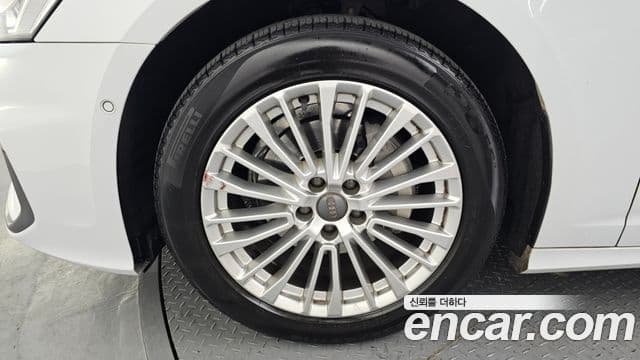 Audi A6 (C8) Premium, 2021 все фото