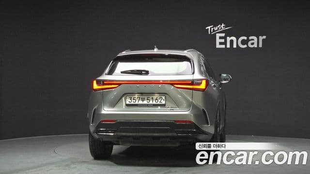 Lexus NX350h 2세대 Premium, 2023 4