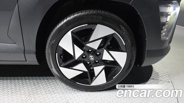 Hyundai Kona (SX2) Inspiration, 2023 все фото