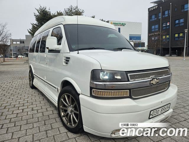 Chevrolet 익스프레스밴, 2008 9