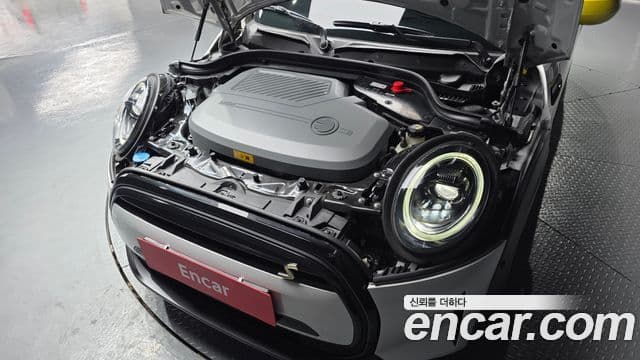 Mini Cooper Электрический (Electric) 3세대, 2023 6