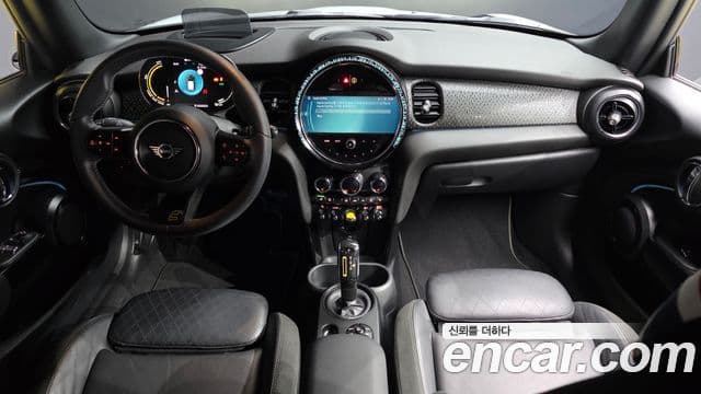 Mini Cooper Электрический (Electric) 3세대, 2023 7