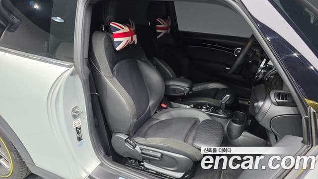 Mini Cooper Электрический (Electric) 3세대, 2023 10