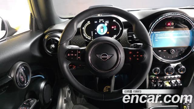 Mini Cooper Электрический (Electric) 3세대, 2023 13
