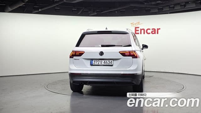 Volkswagen Tiguan 2세대 Premium, 2020 4