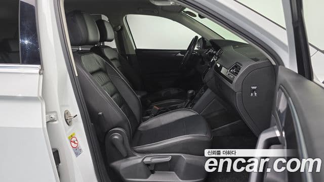 Volkswagen Tiguan 2세대 Premium, 2020 11