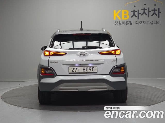 Hyundai Kona Premium, 2018 все фото