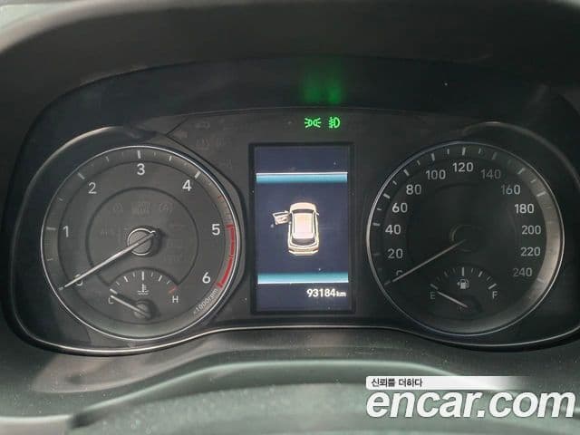 Hyundai Kona Premium, 2018 8