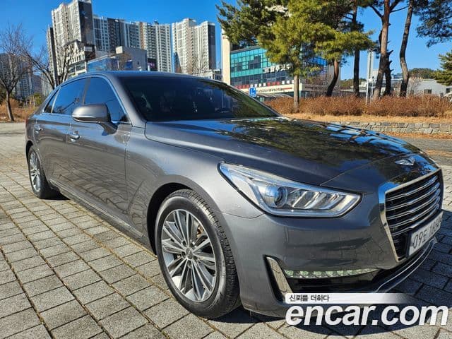 Genesis EQ900 Luxury, 2016 2