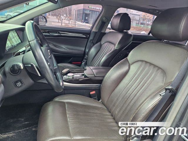 Genesis EQ900 Luxury, 2016 11