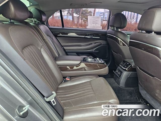Genesis EQ900 Luxury, 2016 13