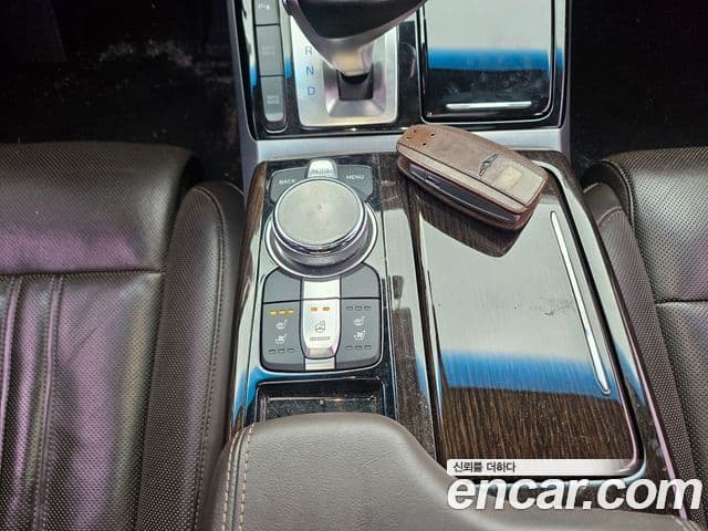 Genesis EQ900 Luxury, 2016 17