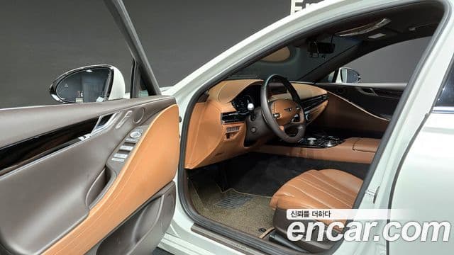 Genesis G80 (RG3) бензин 2.5 турбо 2WD, 2023 11