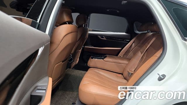 Genesis G80 (RG3) бензин 2.5 турбо 2WD, 2023 12