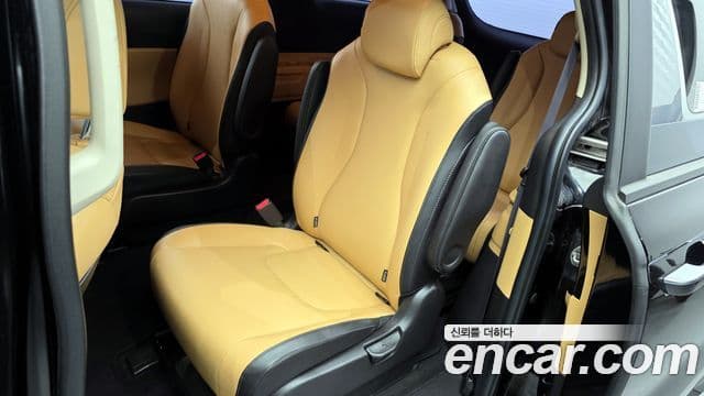 Kia Carnival 4세대 Prestige, 2021 11