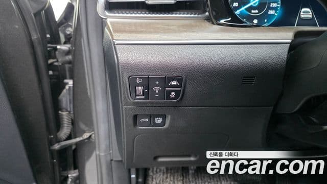 Kia K5 гибрид 3세대 Signature, 2022 12