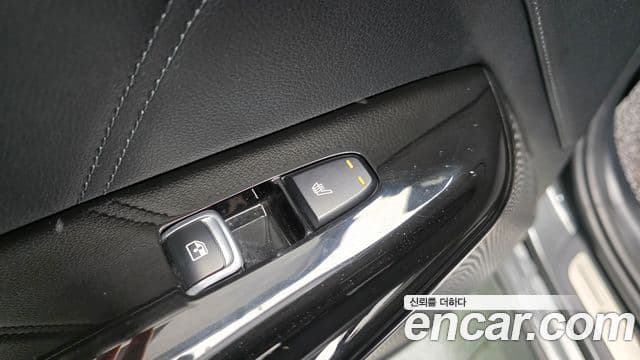 Kia K5 гибрид 3세대 Signature, 2022 18