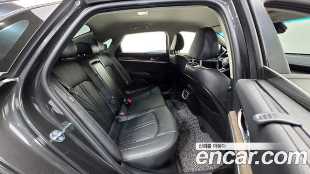 Kia K5 гибрид 3세대 Signature, 2022 19