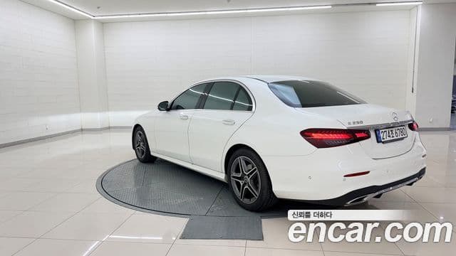 Mercedes-Benz E-класс W213 AMG Line, 2023 3