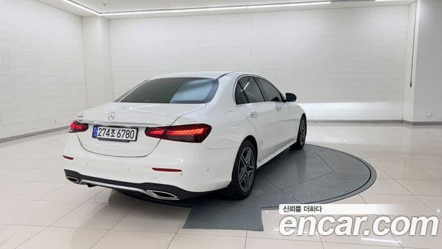 Mercedes-Benz E-класс W213 AMG Line, 2023 все фото