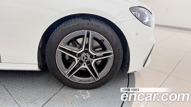 Mercedes-Benz E-класс W213 AMG Line, 2023 9