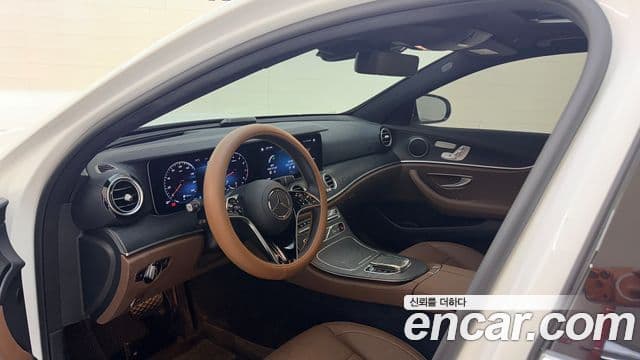 Mercedes-Benz E-класс W213 AMG Line, 2023 13