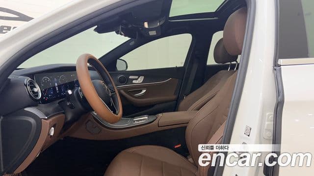 Mercedes-Benz E-класс W213 AMG Line, 2023 18