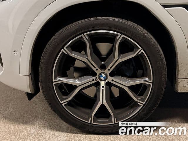 BMW X6 (G06) xDrive40i M Sport, 2022 16