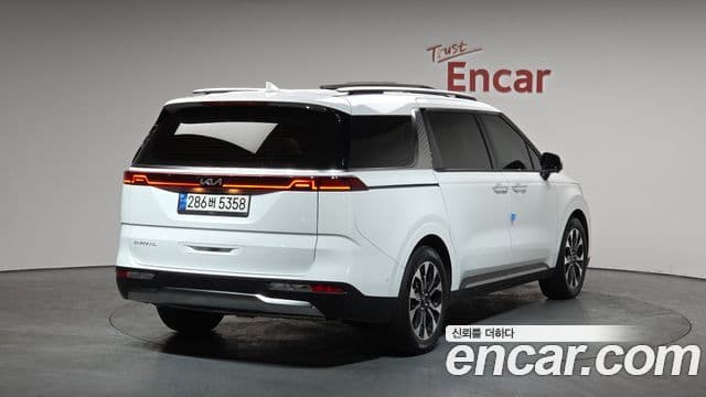 Kia Carnival 4세대 Signature, 2023 2