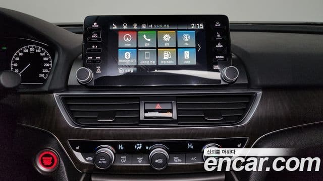 Honda Accord 10세대 1.5 турбо, 2019 15