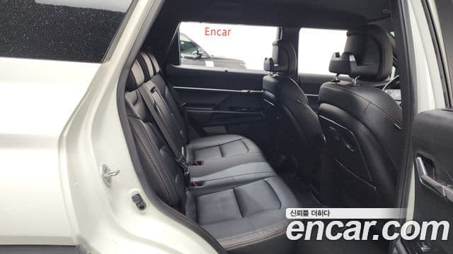 KG모빌리티(SsangYong) Torres EVX E7, 2025 12