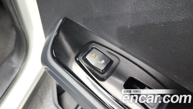 KG모빌리티(SsangYong) Torres EVX E7, 2025 19