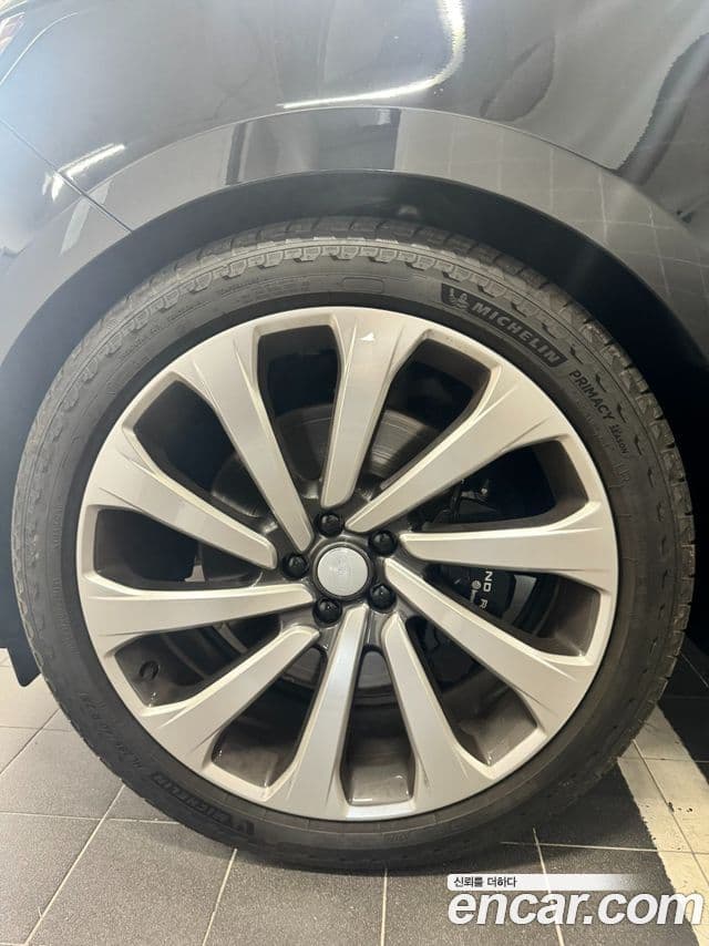 Land Rover Range Rover 5세대 P530 AB, 2025 6