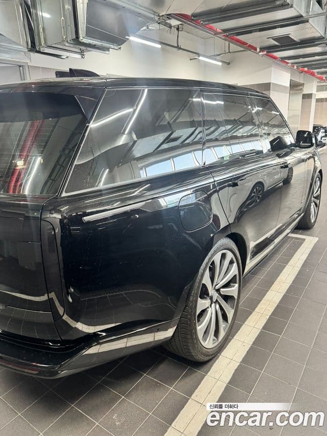 Land Rover Range Rover 5세대 P530 AB, 2025 16