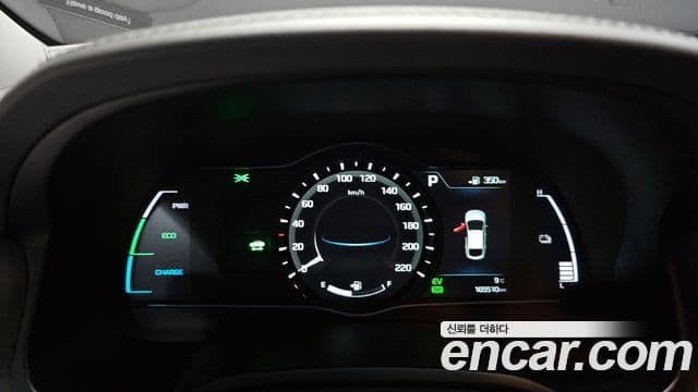 Hyundai Ioniq гибрид, 2016 8