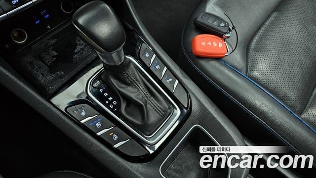 Hyundai Ioniq гибрид, 2016 9