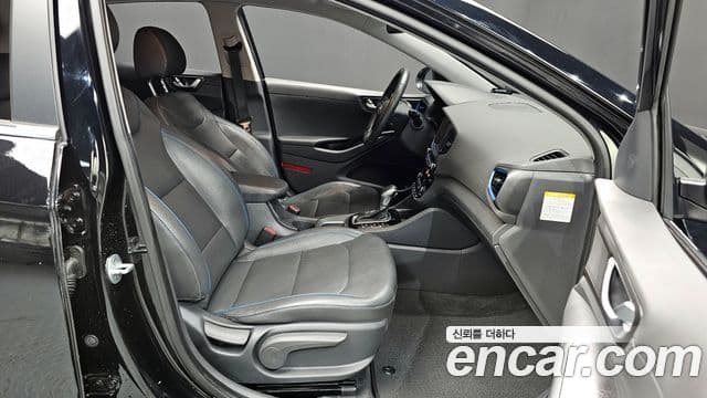 Hyundai Ioniq гибрид, 2016 11