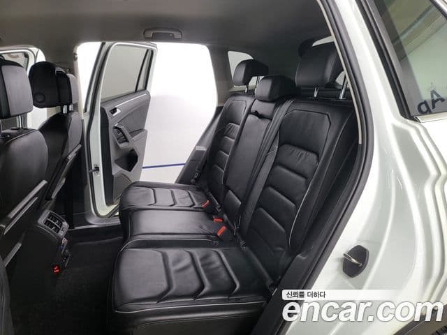 Volkswagen Tiguan 2세대 Premium, 2020 10