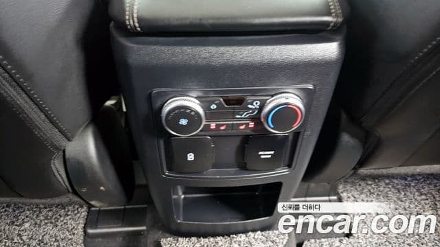 Ford Explorer 6세대 2.3 Limited 4WD, 2021 18