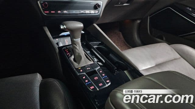 Kia All New K7 3.3 GDI Limited Edition, 2017 9