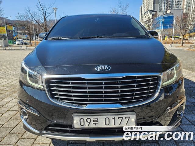 Kia All New Carnival Prestige, 2017 1