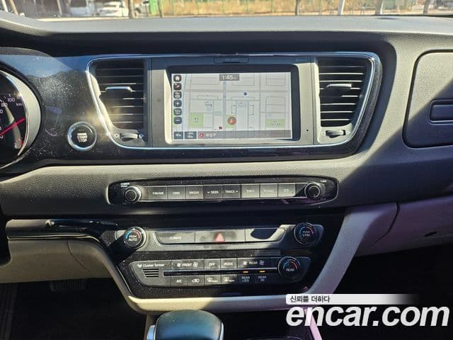 Kia All New Carnival Prestige, 2017 17