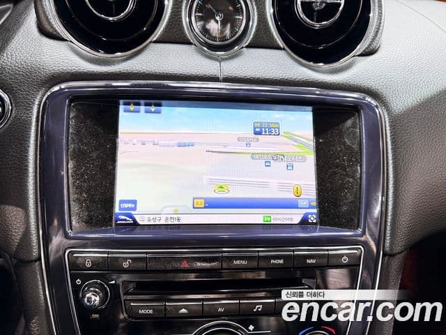 Jaguar All New XJ X351, 2013 9