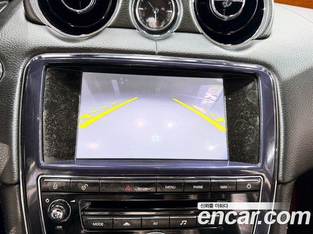 Jaguar All New XJ X351, 2013 10