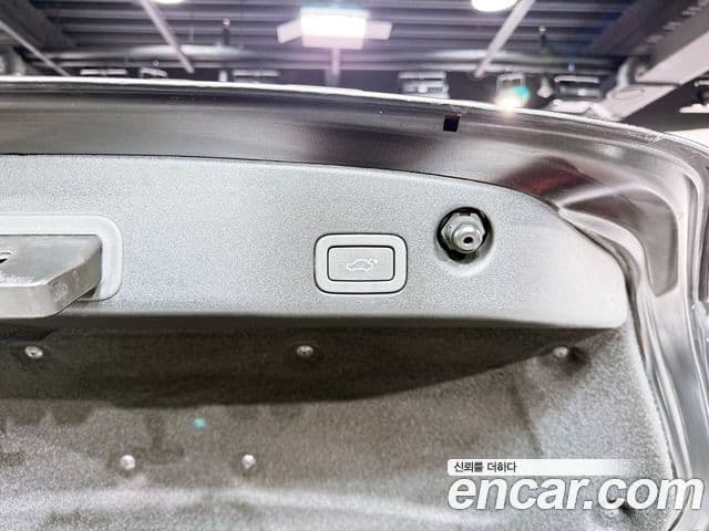 Jaguar All New XJ X351, 2013 19