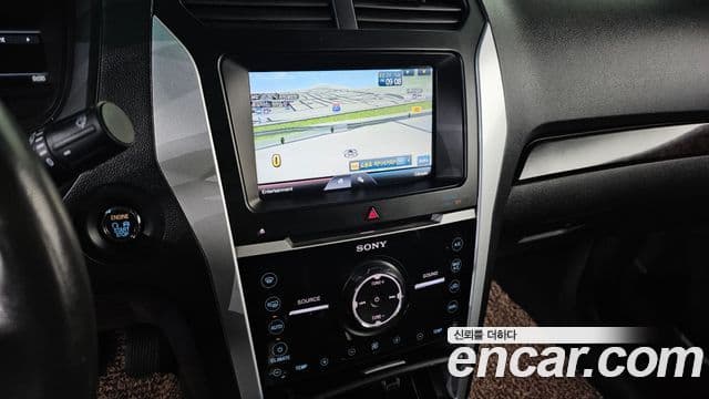 Ford Explorer 5세대, 2013 16