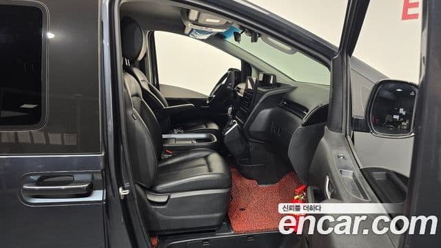 Hyundai Staria Modern, 2022 11