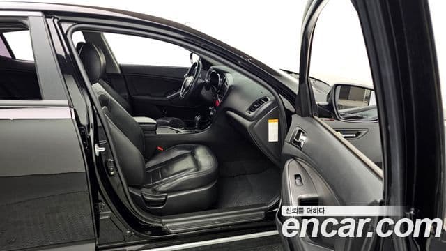 Kia K5 гибрид Luxury, 2013 11