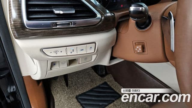 Genesis G90 Luxury, 2019 16